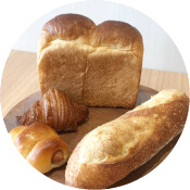ASUKA BAKERYのパン